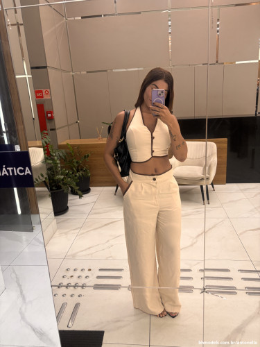 Publicação de Antonella