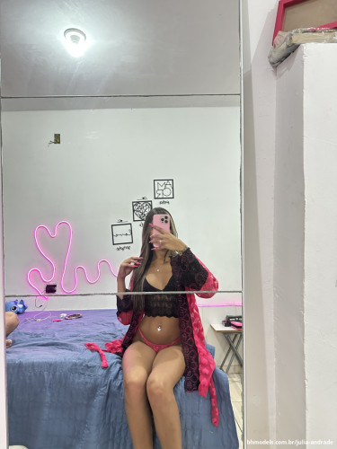 Publicação de Julia Andrade