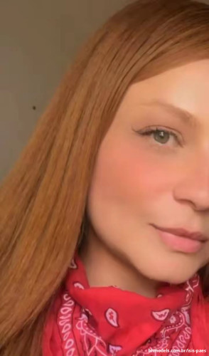 Publicação de Isis Paes