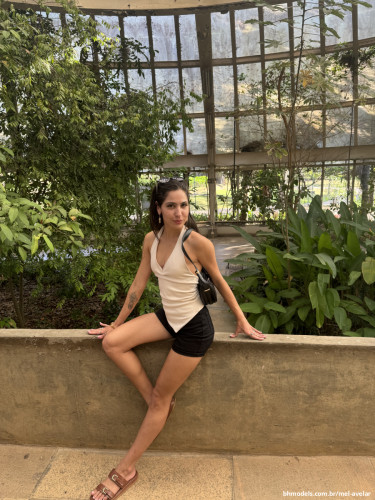 Post da acompanhante Mel Avelar - BHModels