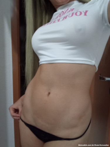 Thais Fernandes